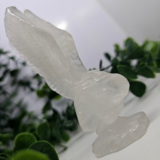 Clear Quartz Croutching Angel Crystal Carving
